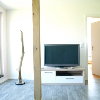 ferienwohnung-am-nuerburgring-motorsport-wohnzimmer